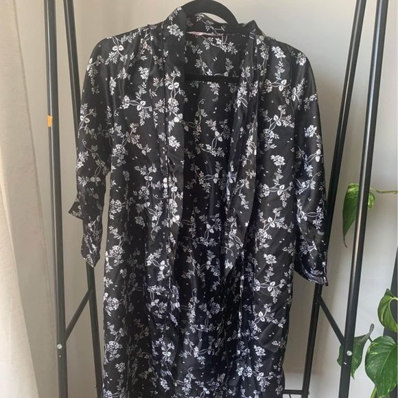 Silk Dressing Gown - Picture 1 of 2